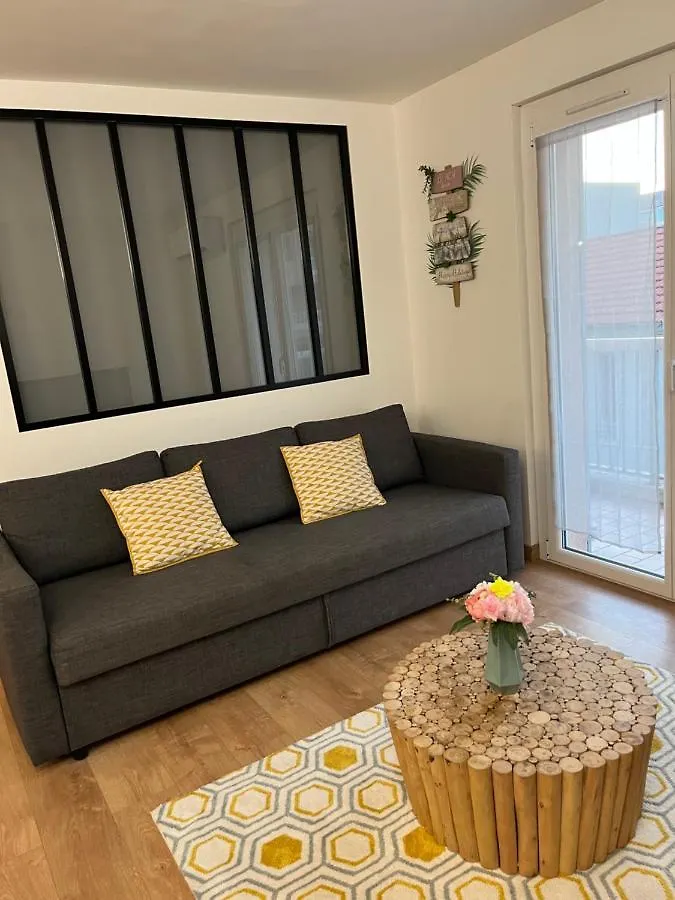Perle Rare A 250M De La Plage ! Climatise Avec Parking, Balcon & Wifi Sainte-Maxime