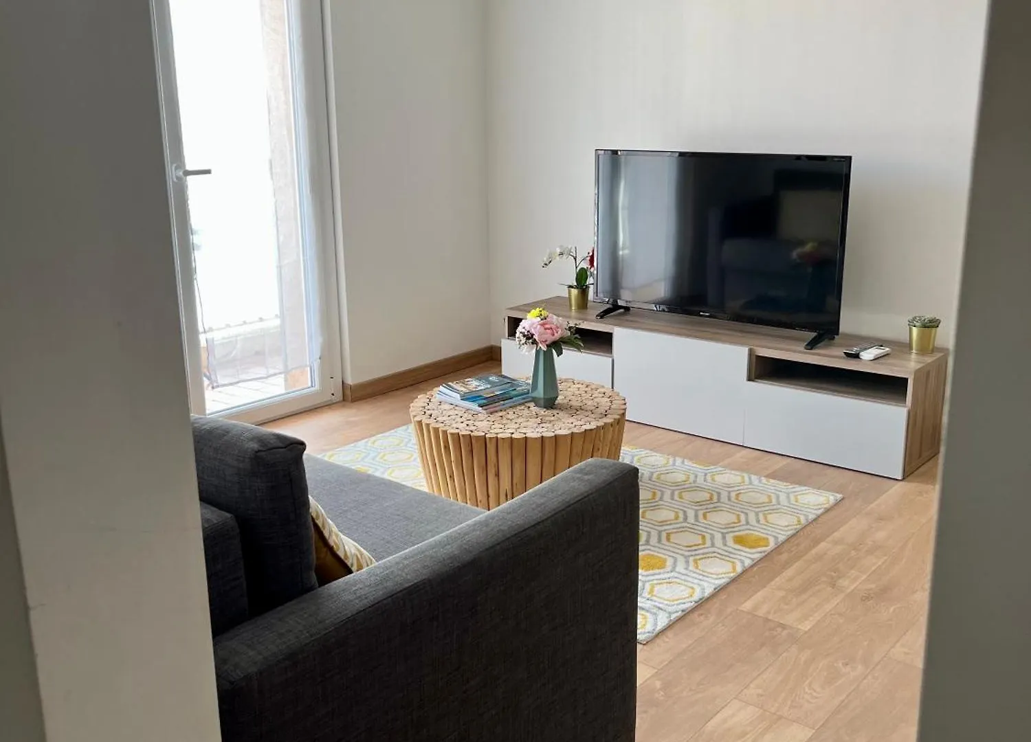 Perle Rare A 250M De La Plage ! Climatise Avec Parking, Balcon & Wifi Sainte-Maxime Apartment